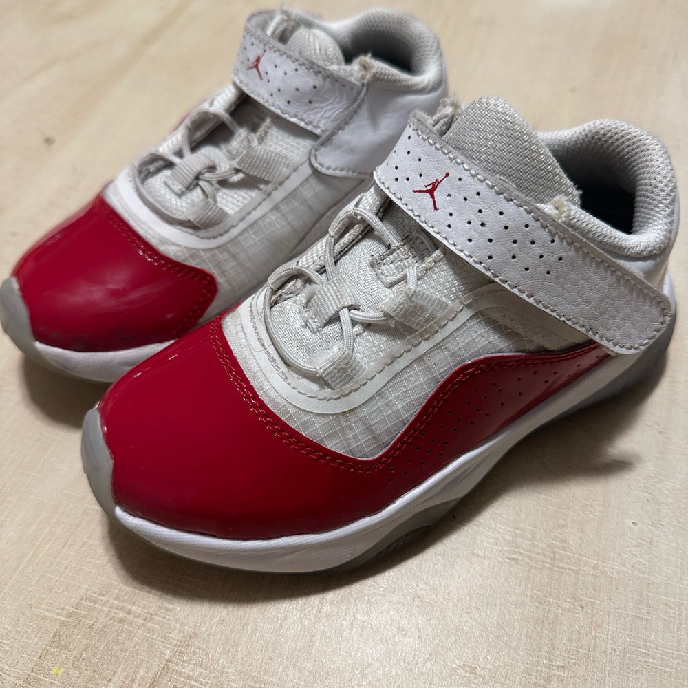 Nike Kids' Red and White Sneakers
